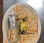 Best Chicken quesadillas/ Quesadilla de pollo in Everett, MA